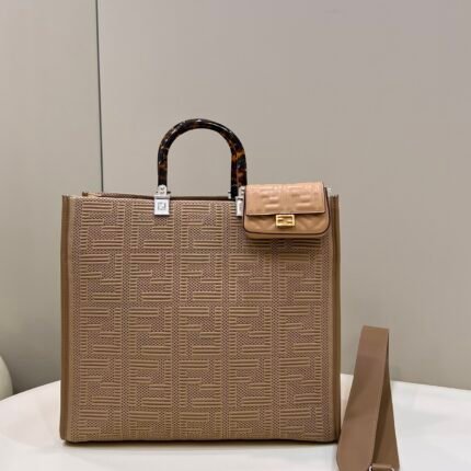 Fendi Sunshine tote