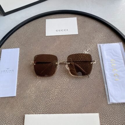 GUCCI EYEWEAR SUNGLASSES